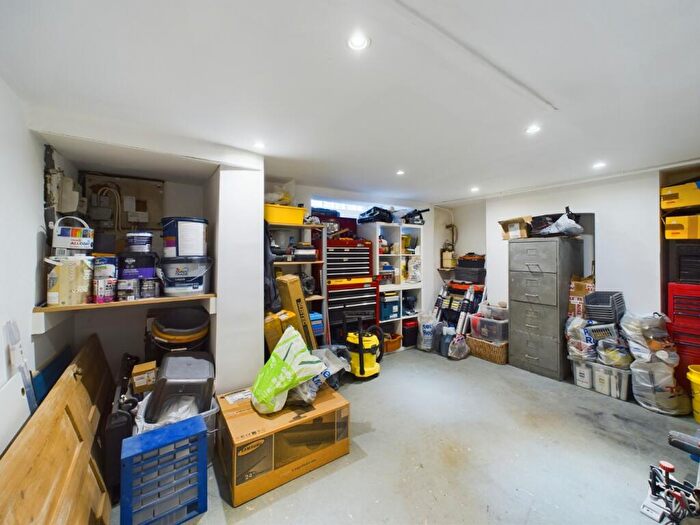 3 Bedroom Terraced House For Sale In Loyd Road, Abington, Northampton, NN1