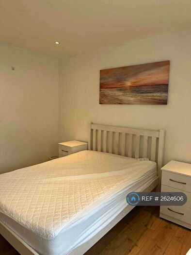 5 Bedroom Semi-Detached House To Rent In London Road, Oxford, OX3