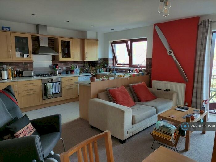2 Bedroom Flat To Rent In Trent Bridge, Nottingham, NG2