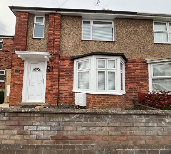 3 Bedroom Semi-Detached House For Sale In Roberts Street, Wellingborough, NN8