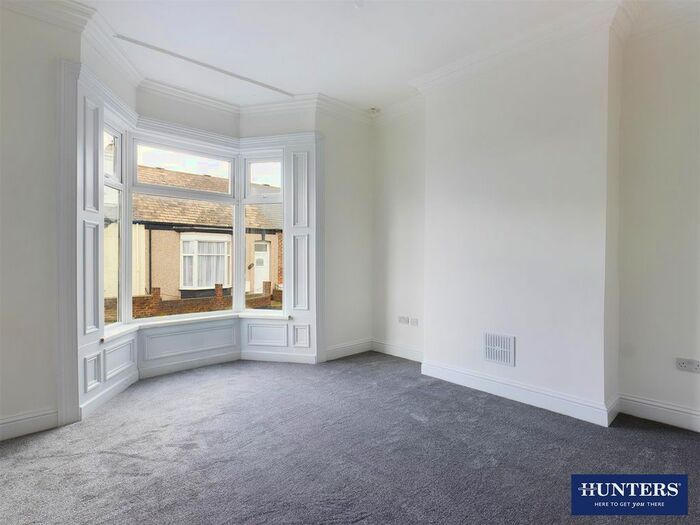 2 Bedroom Cottage To Rent In Hylton Street, Sunderland, Tyne And Wear, SR4