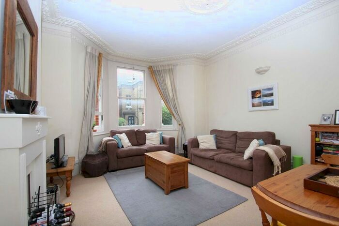 1 Bedroom Flat To Rent In Schubert Road, London, SW15