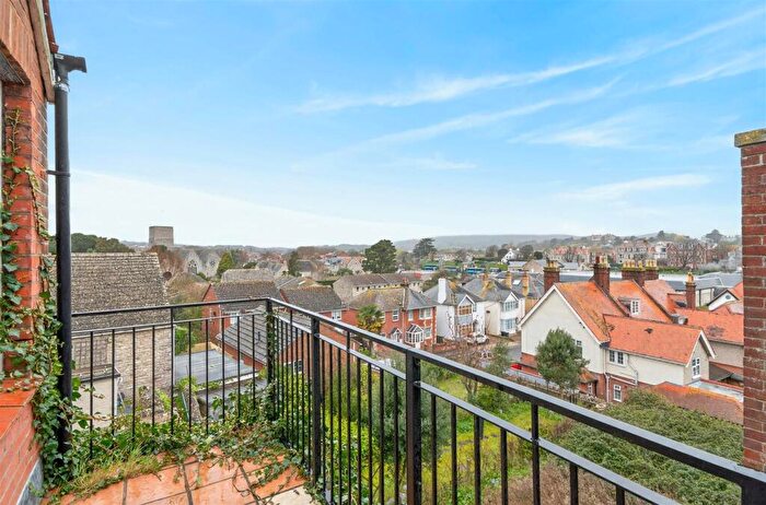 3 Bedroom House For Sale In C High Street, Swanage, BH19