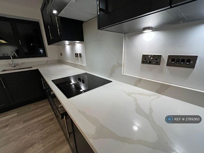 1 Bedroom Flat To Rent In Fox Lane, London, N13