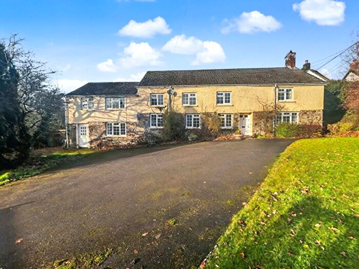 6 Bedroom Detached House For Sale In Meshaw, South Molton, EX36