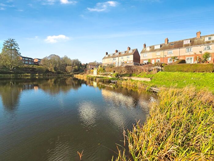 3 Bedroom Terraced House For Sale In Scholes View, Barnsley, S74
