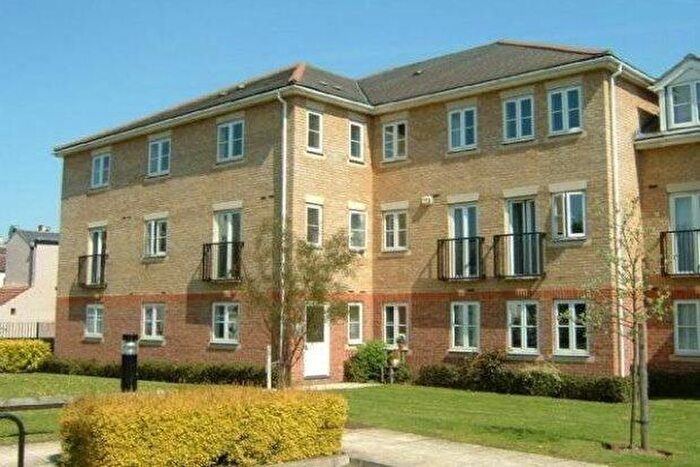 2 Bedroom Flat To Rent In Whitstable Place, Croydon, CR0