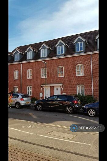 6 Bedroom Terraced House To Rent In Bostock Road, Chichester, PO19