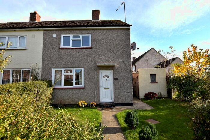 2 Bedroom Property To Rent In Bailey Bridge Road, Braintree CM7