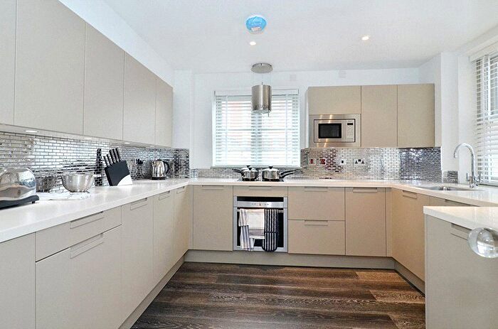 3 Bedroom Flat For Sale In Victoria Chambers, - Strutton Ground, London, SW1P
