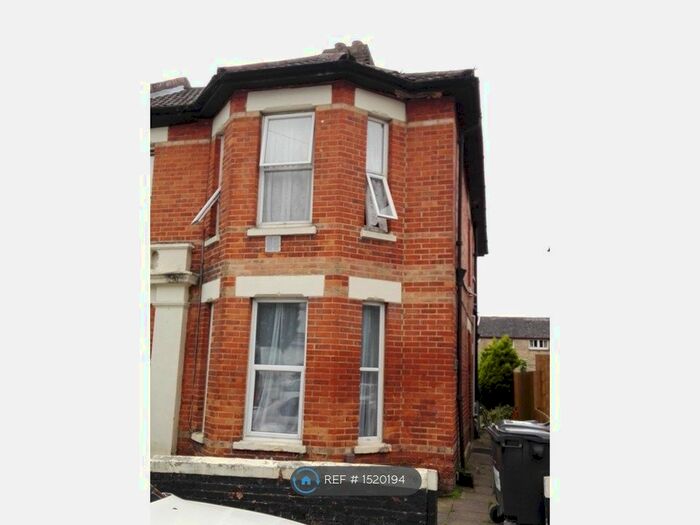 Studio To Rent In Stewart Close, Bournemouth, BH8