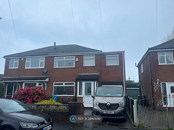4 Bedroom Semi Detached House To Rent In Partridge Road, Manchester, M35