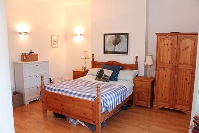 1 Bedroom Flat To Rent In West Hill, London, SW18