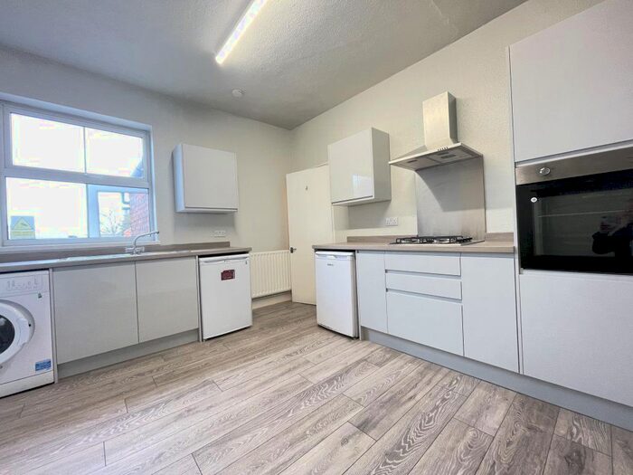 1 Bedroom Flat To Rent In Ashby Road, Loughborough, LE11