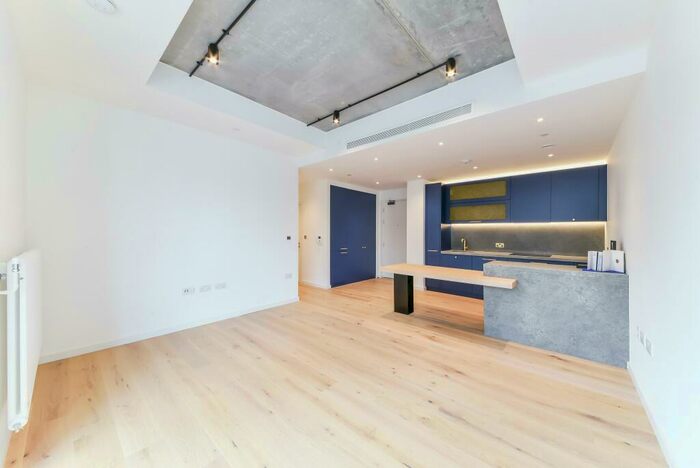 1 Bedroom Apartment To Rent In Serapis House, Goodluck Hope, London, E14