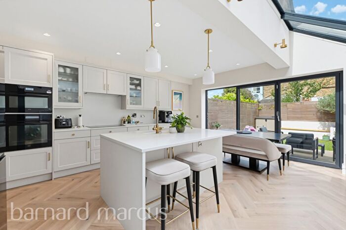 4 Bedroom Property To Rent In Ravensbury Road, London, SW18