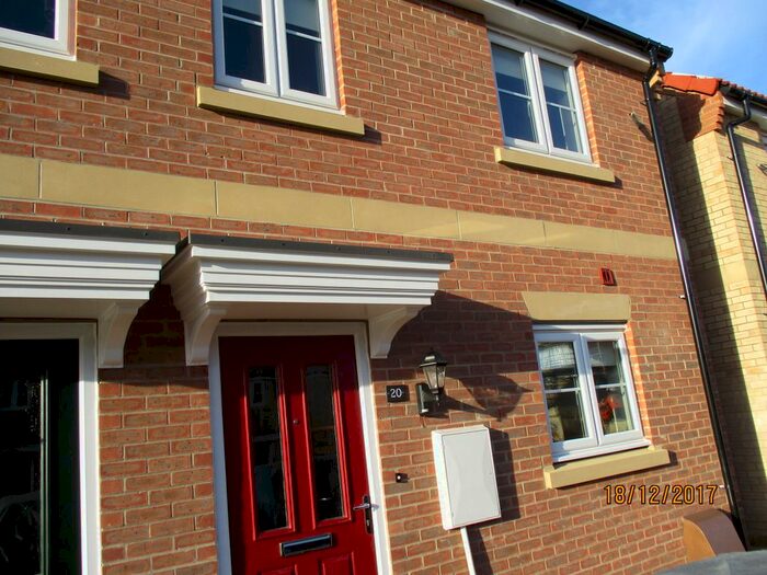 3 Bedroom End Of Terrace House To Rent In Hetterley Drive, Barleythorpe, LE15