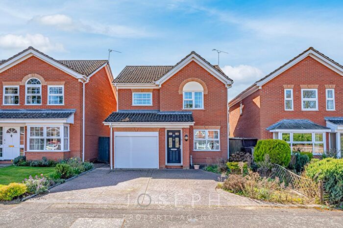 3 Bedroom Detached House For Sale In Hazel Drive, Purdis Farm, IP3