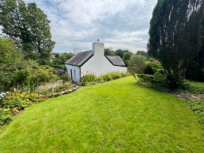 4 Bedroom Cottage For Sale In Pentrecwrt, Llandysul, SA44