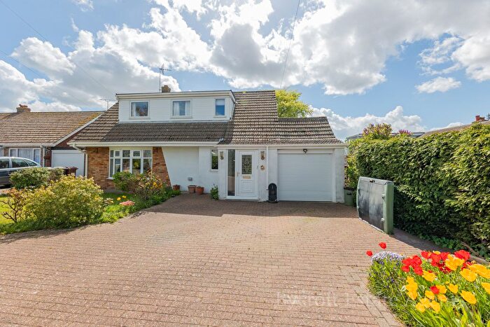 4 Bedroom Detached Bungalow For Sale In Beechwood Road, Hemsby, NR29