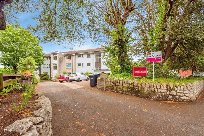2 Bedroom Apartment For Sale In Rodwell Road, Weymouth, DT4