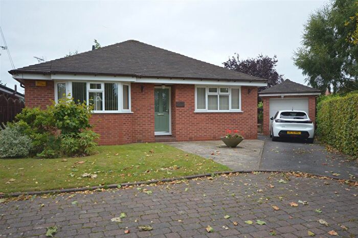 3 Bedroom Bungalow To Rent In Twemlow Avenue, Sandbach, CW11