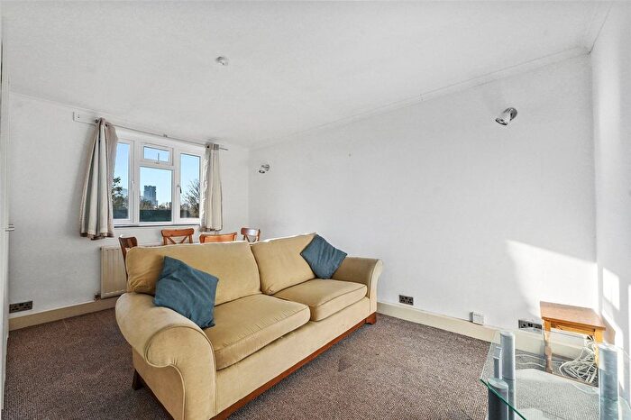 1 Bedroom Flat To Rent In Miles Lodge, Colegrave Road, Stratford, London, E15