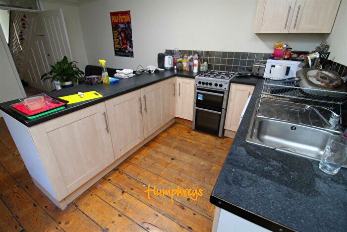 6 Bedroom House To Rent In Wilton Avenue, Southampton, SO15