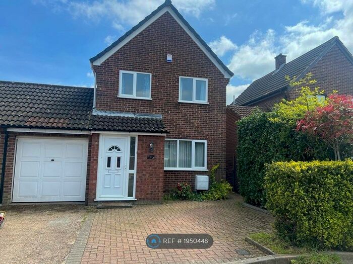 4 Bedroom Detached House To Rent In Lime Tree Close, Wymondham, NR18