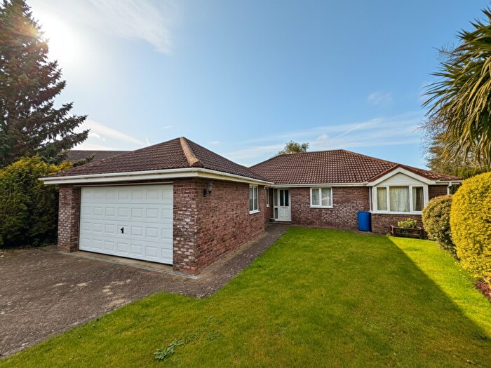 3 Bedroom Detached Bungalow For Sale In Blue Stone Rise Louth, LN11