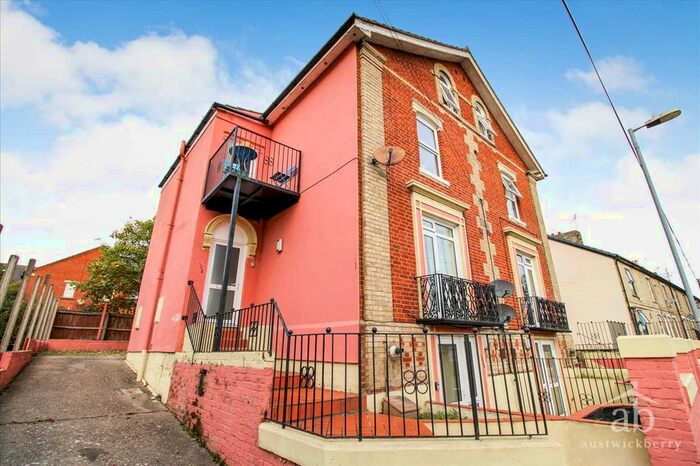 1 Bedroom Flat To Rent In Wherstead Road, Ipswich, IP2