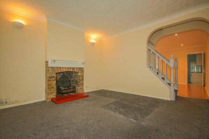 3 Bedroom House To Rent In Tonge Road, Murston, ME10