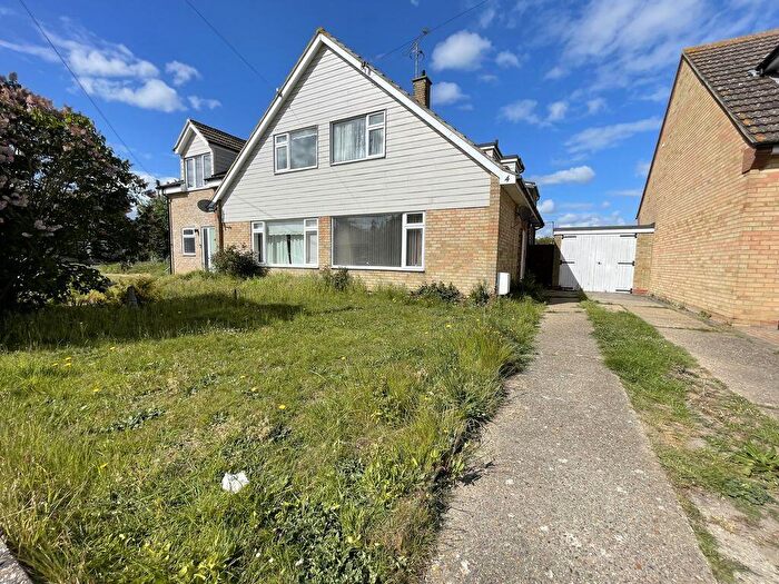 4 Bedroom Semi-Detached House For Sale In Lammas Way, Wivenhoe, CO7