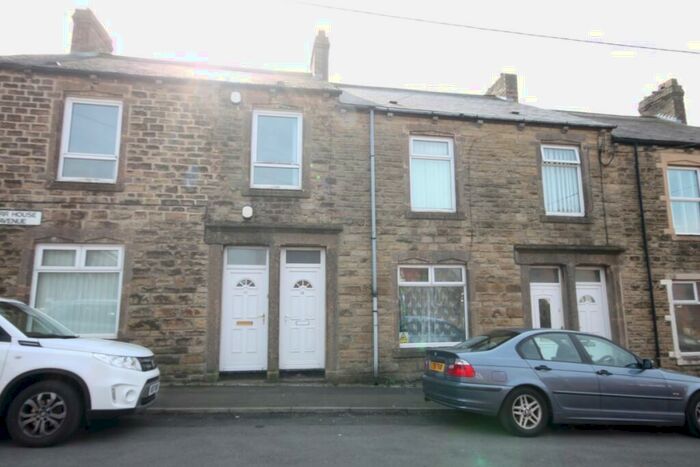 2 Bedroom Flat To Rent In Barr House Avenue, Consett, County Durham, DH8