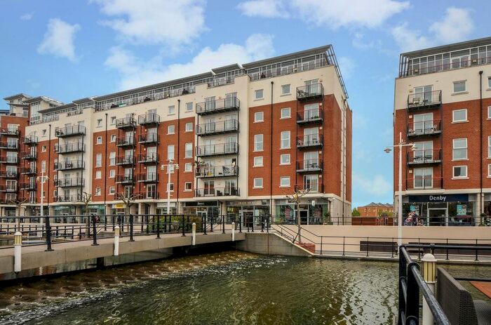 1 Bedroom Flat To Rent In The Canalside, Gunwharf Quays, Portsmouth PO1