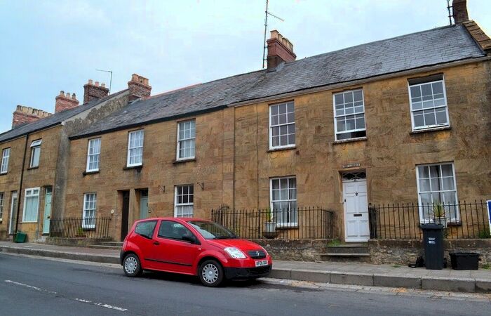 2 Bedroom Flat To Rent In West Street, Ilminster, TA19