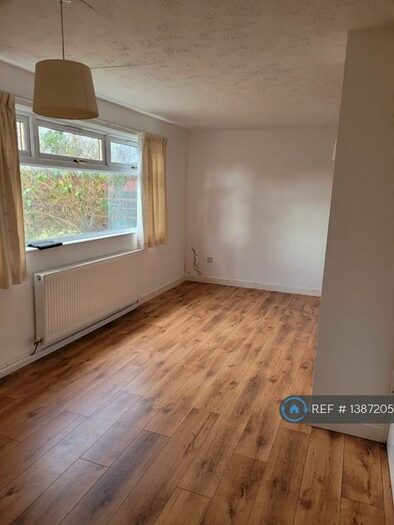 4 Bedroom Terraced House To Rent In Craigieburn Road, Cumbernauld, Glasgow, G67