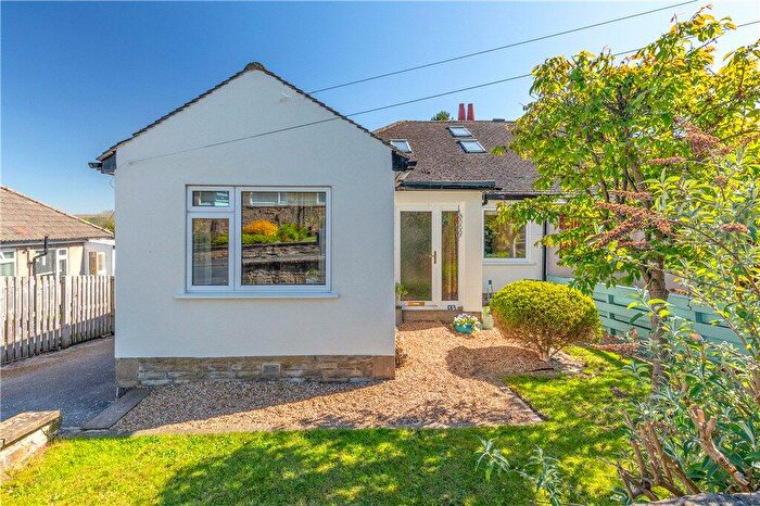 4 Bedroom Bungalow For Sale In Moor Park Drive, Addingham, Ilkley, LS29
