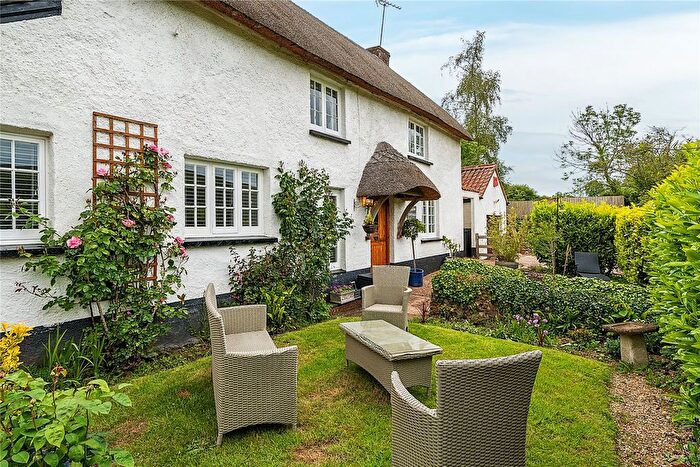 4 Bedroom Cottage For Sale In Ottery Street, Otterton, Budleigh Salterton, EX9