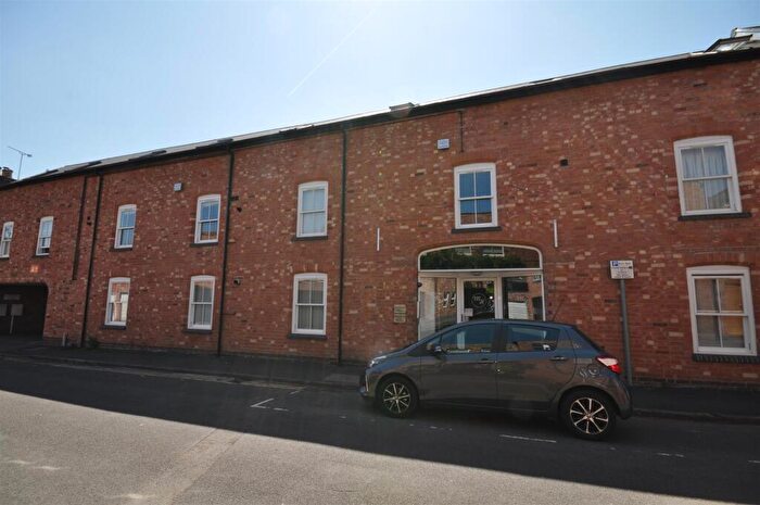 1 Bedroom Flat To Rent In Morton Street, Leamington Spa, CV32