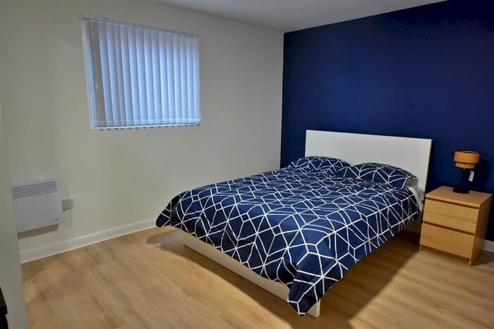 1 Bedroom Flat To Rent In Albert Road, Middlesbrough, North Yorkshire, TS1