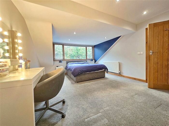 4 Bedroom Terraced House For Sale In Burnley Road East, Whitewell Bottom, Rossendale, BB4