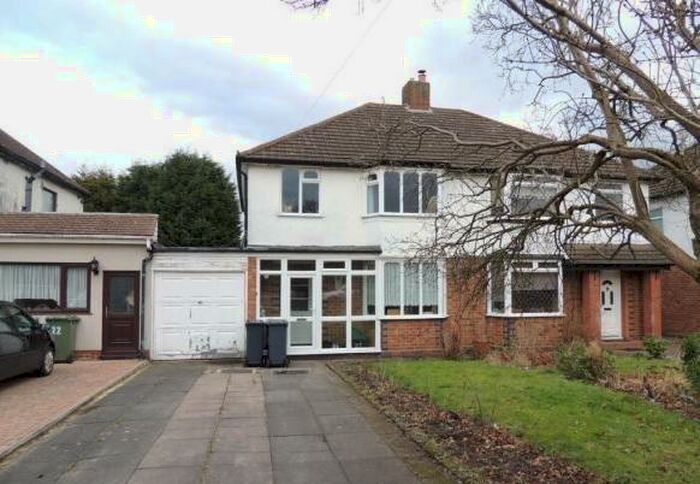 3 Bedroom House To Rent In Melton Avenue, Solihull, B92