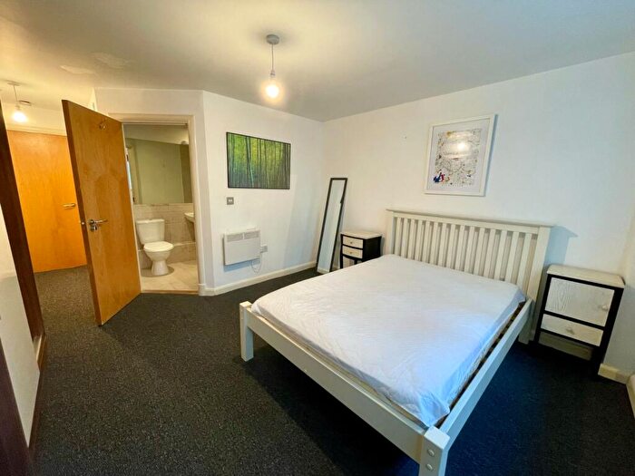 2 Bedroom Apartment To Rent In Building, New Market Street, Birmingham, B3