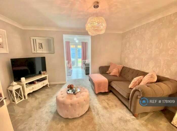 2 Bedroom Semi-Detached House To Rent In Forsythia Close, Bedworth, CV12