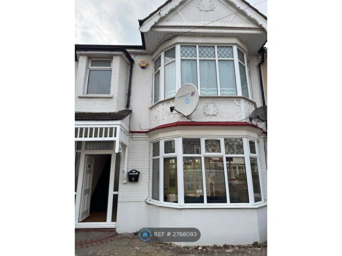 3 Bedroom Terraced House To Rent In Tudor Road, London, E4