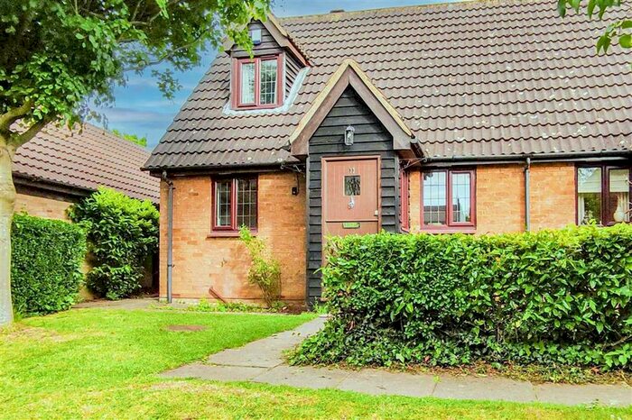 2 Bedroom Semi-Detached House To Rent In Caesars Close, Bancroft, Milton Keynes, MK13