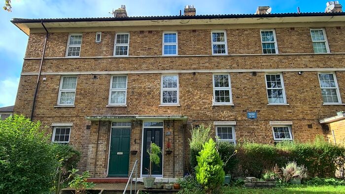2 Bedroom Maisonette To Rent In Ryculff Square, London, SE3