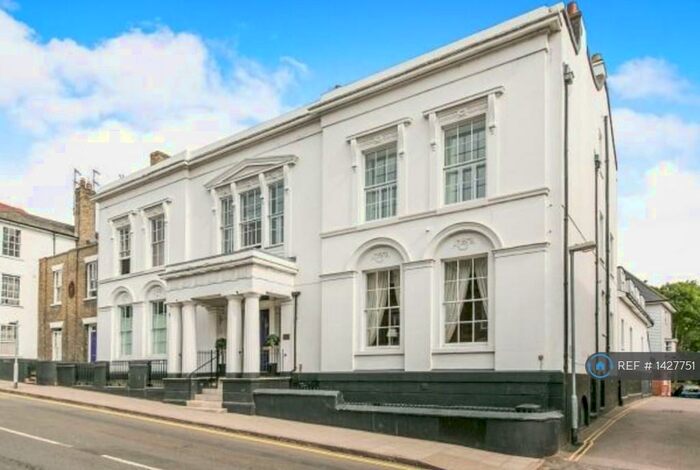 2 Bedroom Flat To Rent In Belgrave Place, Colchester, CO1