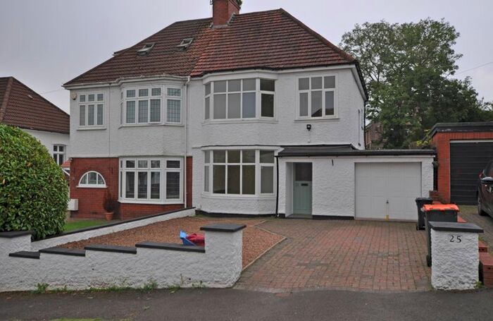 3 Bedroom Semi-Detached House To Rent In Extended Period House, Allt-Yr-Yn Close, Newport, NP20